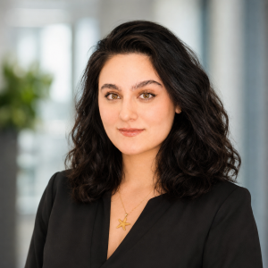 Saghar Hassanzadeh profile picture